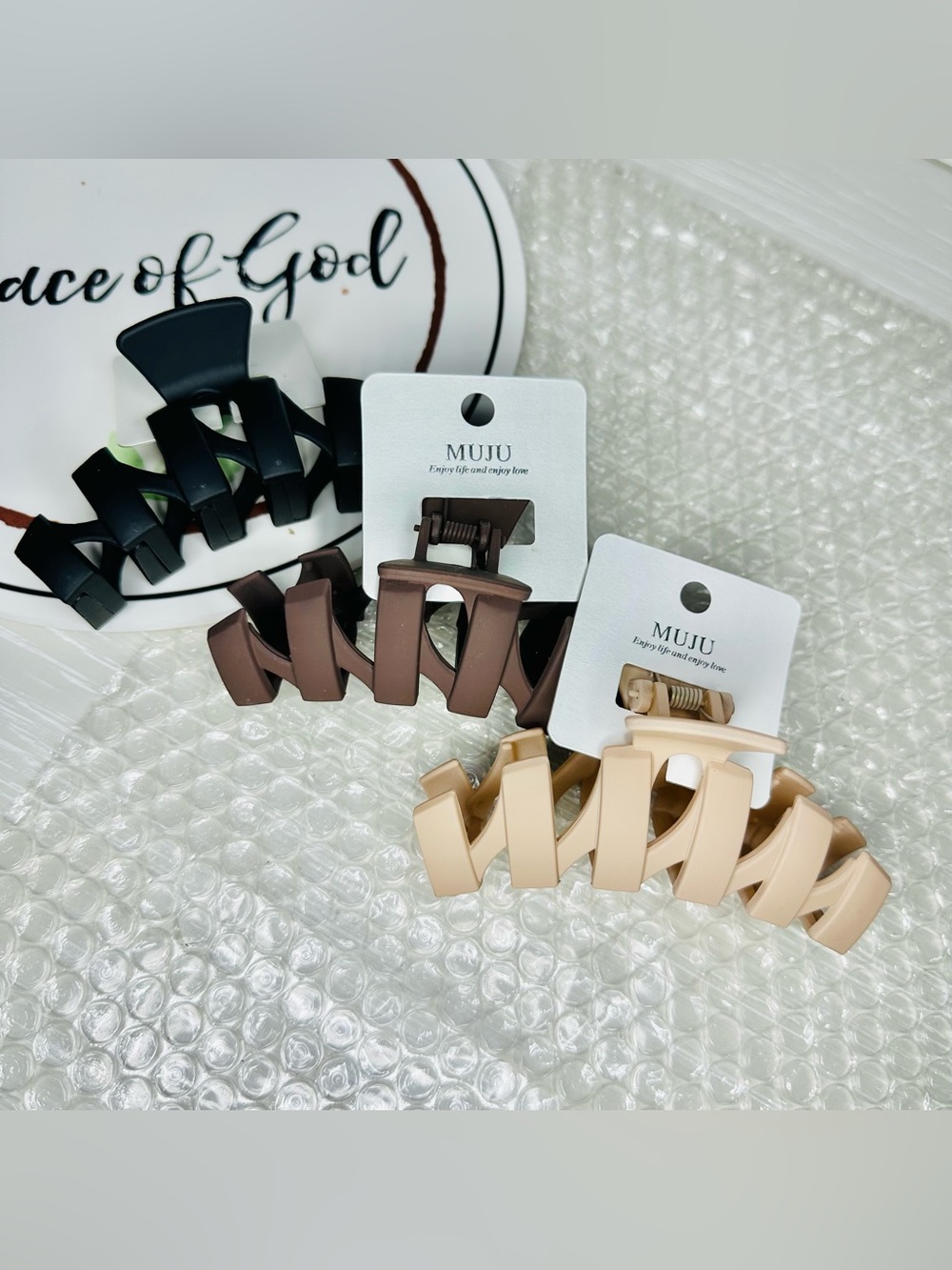 (3-Pack) Matte Hair Claw Clip - Black, Brown & Blush